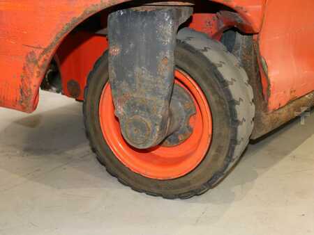 Elektro čtyřkolový VZV 2013  Linde E20/600H/387 (12)