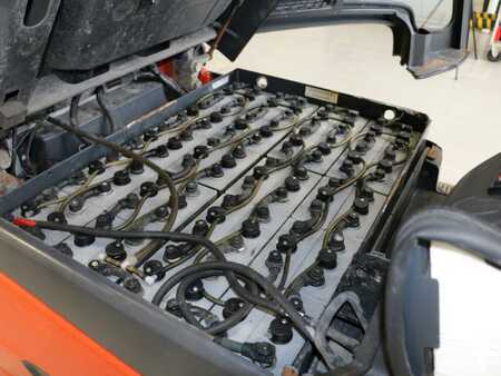 Elektro čtyřkolový VZV 2013  Linde E20/600H/387 (18)