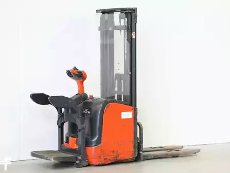 Apilador eléctrico 2005  Linde L14AP/372 (3)