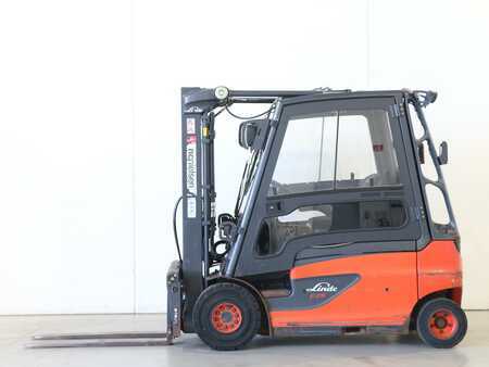 Elektryczne 4-kołowe 2017  Linde E25L/387 (1)