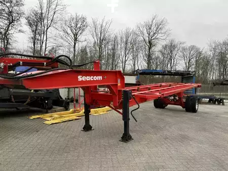 Přívěs 2022  [div] Lift-Rolltrailer 8m 20t (1)