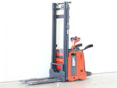 Stoccatori 2016  Linde L12AP/133-00 (2)