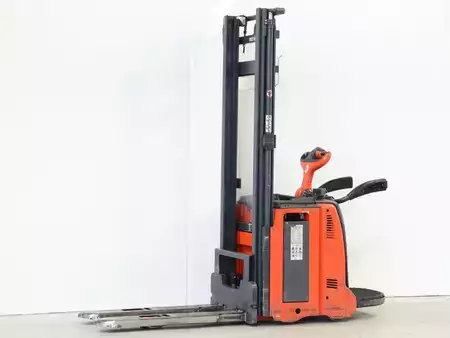 Stoccatori 2016  Linde L12AP/133-00 (2)