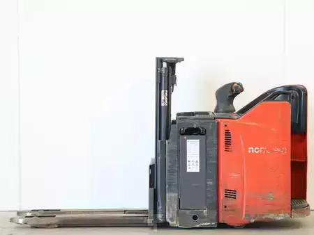 Hochhubwagen 2020  Linde D12HPSP/133-01 (1)