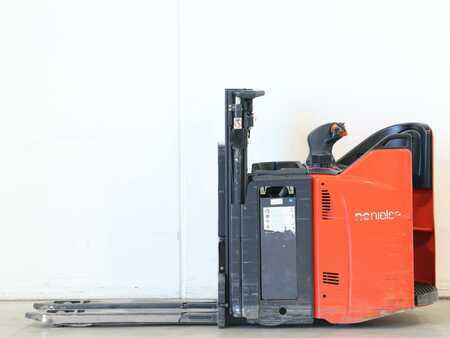 Hochhubwagen 2018  Linde D12SP/133-00 (1)