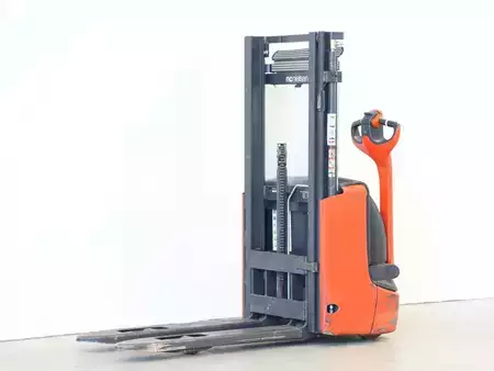 Stapelaars 2013  Linde L10/1172-01 (2)