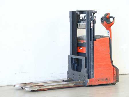 Stapelaars - Linde D08/1160-00 (2)