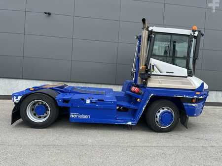 Tracteur à bagages 2013  Terberg RT223 4X4 (4)