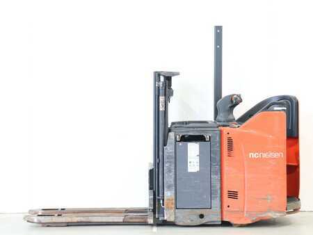 Hochhubwagen 2017  Linde D12SP/133-00 (1)