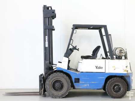 LPG Forklifts - Yale GLP45-MC (1)