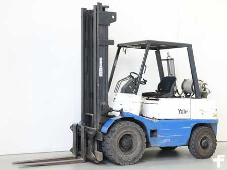 LPG Forklifts - Yale GLP45-MC (2)
