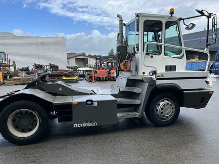 Terminal tractor 2018  Terberg YT222 4X2 (4)