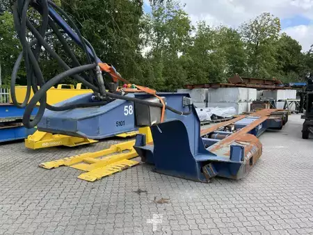 Trailers 2011  Diverse Flexmaster FM45120 (1)