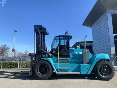 Dízel targoncák 2025  SMV Konecranes 25 -1200 C (1)