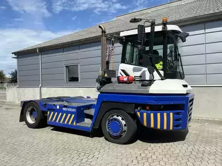Terminálový traktor 2014  Terberg RT223 4X4 (5)