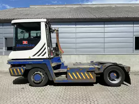 Terminálový traktor 2014  Terberg RT223 4X4 (1)