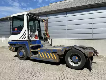 Terminálový traktor 2014  Terberg RT223 4X4 (6)