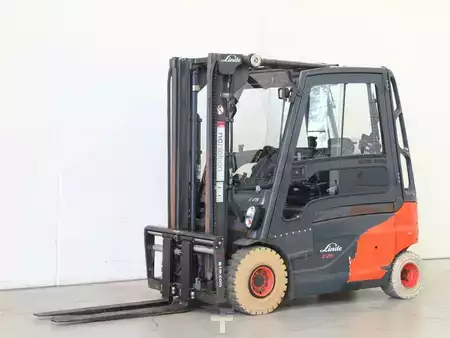 Elektro 4 Rad 2013  Linde E25L/387 (2)