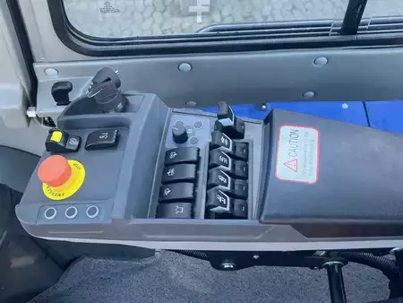 Eléctrico - 4 rodas 2025  Heli CPD350 (4)