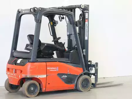 Elektro čtyřkolový VZV 2019  Linde E16P/386-02 EVO (3)