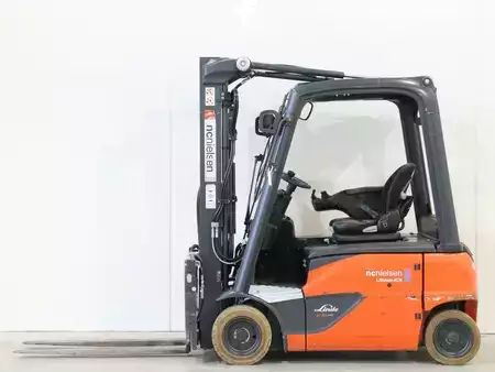 Elektromos 4 kerekű 2019  Linde E16P/386-02 EVO (1)