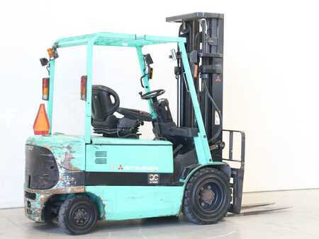 Carrelli elettrici 4 ruote 2008  Mitsubishi FB35K-PAC (3)