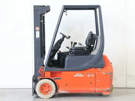 3-wiel elektrische heftrucks 1997  Linde E16/335 (1)