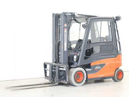 Carrelli elettrici 4 ruote 2013  Linde E25L/387 (2)