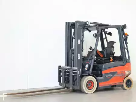 4-wiel elektrische heftrucks 2019  Linde E25/387 (2)
