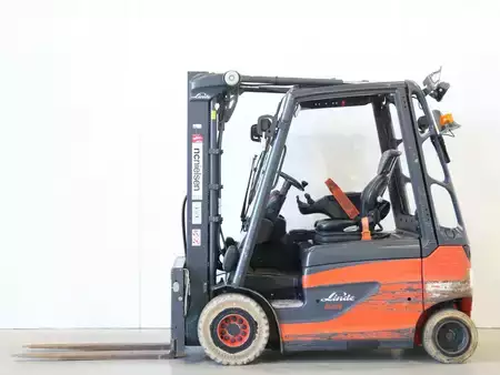 Elektro čtyřkolový VZV 2019  Linde E25/387 (1)