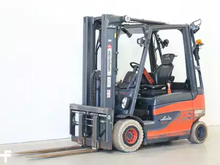 Elektro čtyřkolový VZV 2019  Linde E25/387 (2)