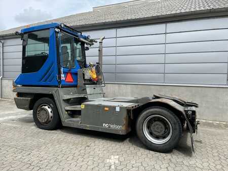 Terminálový traktor 2012  Terberg RT223 4X4 (6)