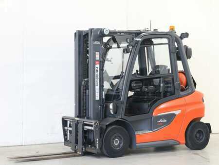 Chariots élévateurs GPL 2020  Linde H25T/1202-01 (2)