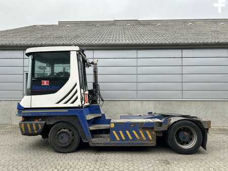 Terminal tractor 2015  Terberg RT223 4X4 (1)