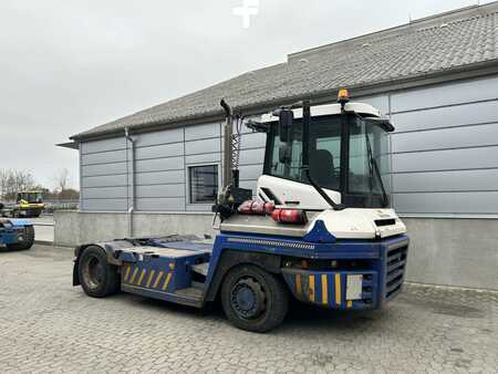 Terminal tractor 2015  Terberg RT223 4X4 (5)