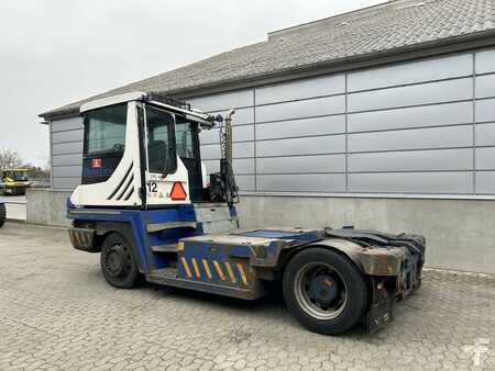 Terminal tractor 2015  Terberg RT223 4X4 (6)
