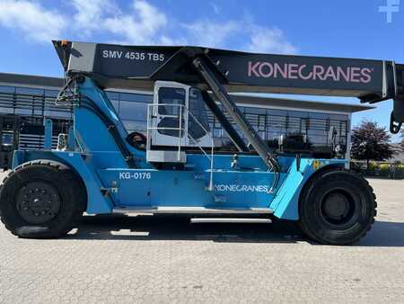 Reachstacker 2010  SMV Konecranes 4535 TB5 (5)