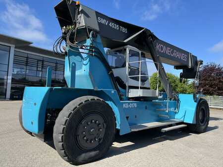 Reachstacker 2010  SMV Konecranes 4535 TB5 (6)