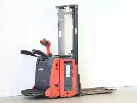 Pallet Stackers 2019  Linde D12AP/133-00 (3)