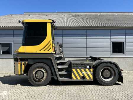 Terminálový traktor 2018  Terberg RT403 4X4 (1)