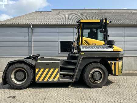 Terminálový traktor 2018  Terberg RT403 4X4 (4)
