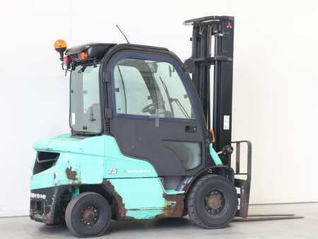 Empilhador diesel 2007  Mitsubishi FD25N (3)