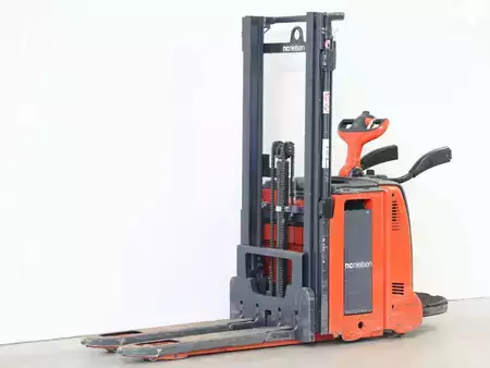 Gerbeurs 2021  Linde D12AP/133-01 (2)