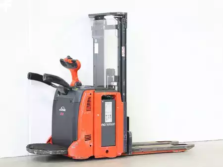 Gerbeurs 2021  Linde D12AP/133-01 (3)