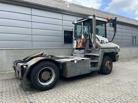 Terminal tractor 2011  Terberg TT223 4X2 (3)