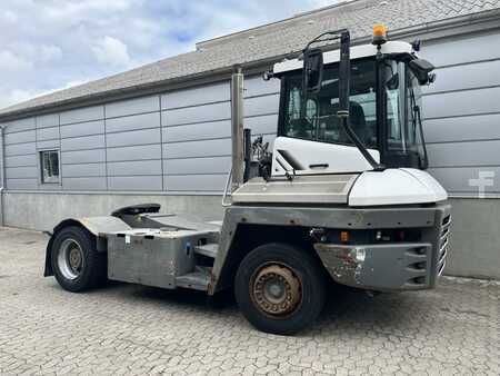 Terminal tractor 2011  Terberg TT223 4X2 (5)