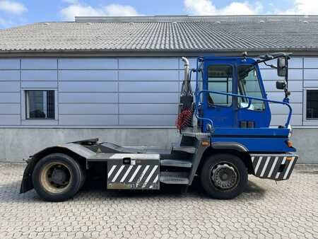 Tracteurs à bagages 2019  Terberg YT222 4X2 (4)