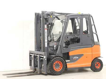 Elektromos 4 kerekű 2019  Linde E40/600H/388 (2)
