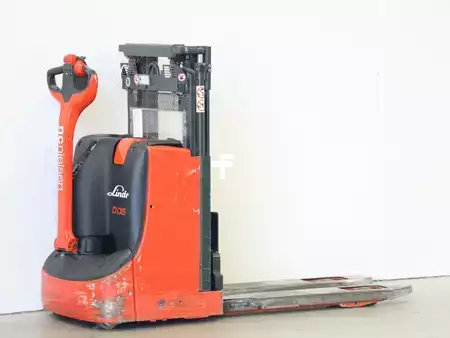 Pallet Stackers 2020  Linde D06/1160-01 (3)