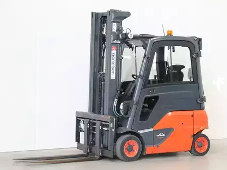 Elektro čtyřkolový VZV 2019  Linde E16P/386-02 EVO (2)